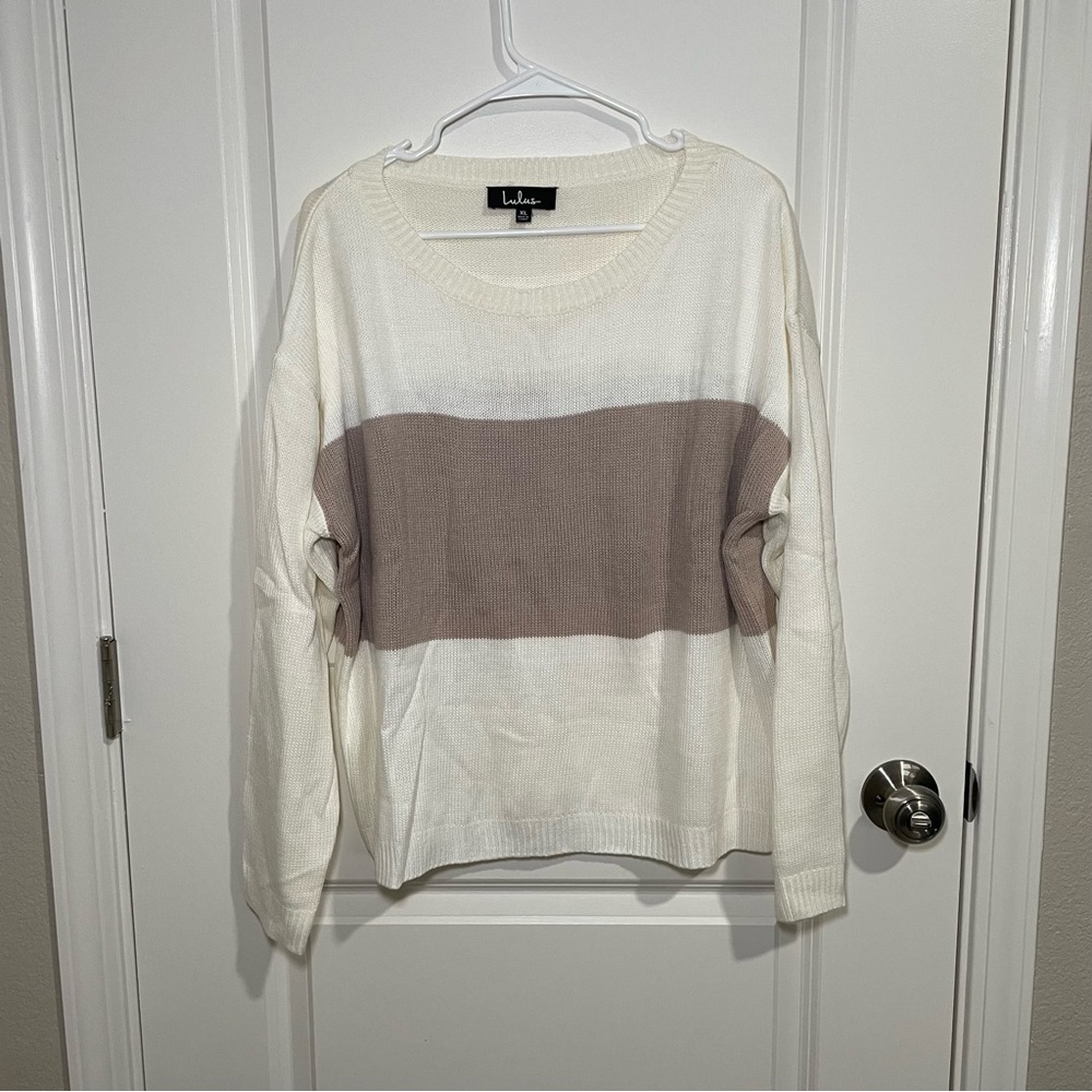 Lulu's White and Taupe Sweater